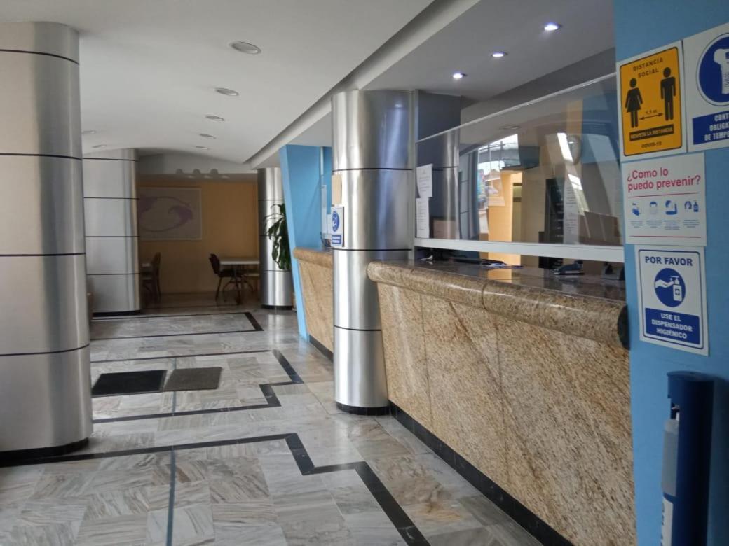 Hotel Terminal De プエブラ エクステリア 写真